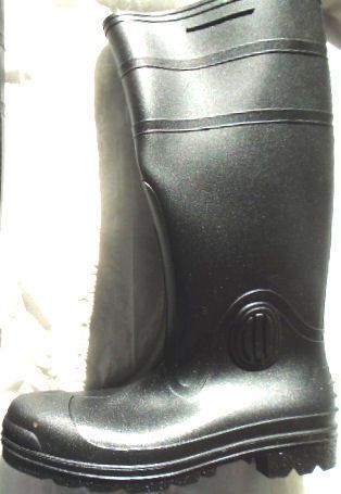 Economy PVC Boots Black | Mens 5/Womens 7| Waterproof |Meets ANSI M/75 C/75 X41