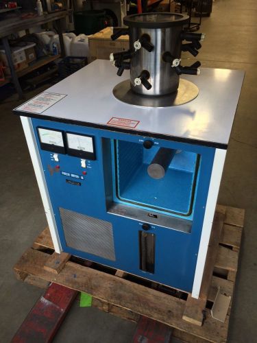 Labconco freeze dryer 18 with manifold - refrig working for sale