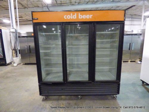 True 3 glass swing door refrigerator merchandiser on casters gdm-72 for sale