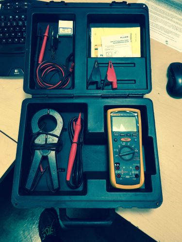 Fluke 1587  insulation tester and multimeter with Accessories
