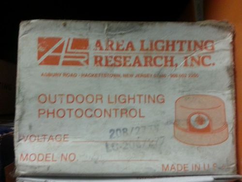 Area Lighting Research (ALR) Outdoor Lighting Photocontrol LC-208-277 (New)