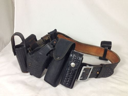 Dutyman 1071U Police Duty Belt Hunting Full Grain Leather 36 W/Holster and Extra