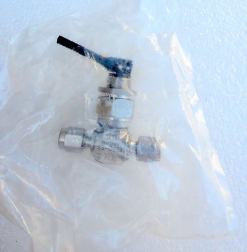 Swagelok 1/8&#034; Stainless Steel Toggle Valve SS-OGS2 Several Available   New