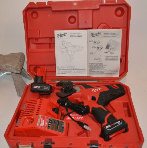 MILWAUKEE 2472-20 M12 CORDLESS 600 MCM CABLE CUTTER KIT 2 BATT. CHARGER &amp; BOOKS