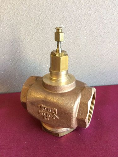 Honeywell v5011n-1099  threaded two-way globe valve 2&#034; npt for sale