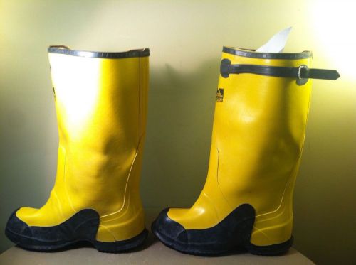 Super Dielectric~SERVUS~ Yellow Rubber Overshoe Knee Boots/Waders,14,GreatPrice!