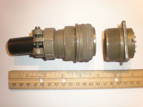 USED - MS3106A 28-16S (SR) With Bushing and MS3102A 28-16P - 20 Pin Mating Pair