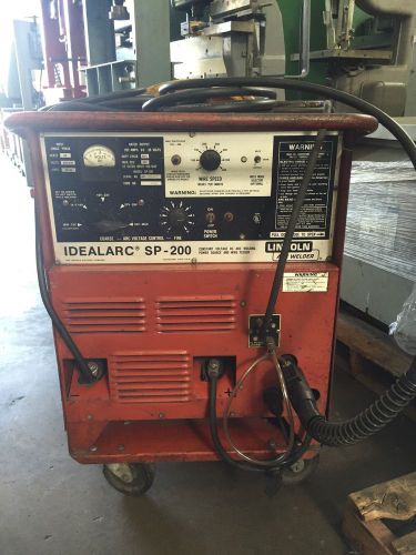 200 Amp, LINCOLN SP-200, Profax MIG Gun, Rollng Cart   Our stock number: 4178