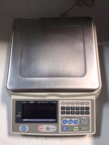 A&amp;D FC-2000i Digital Counting Scale  - 0.2g Resolution - 5lb/2kg Capacity