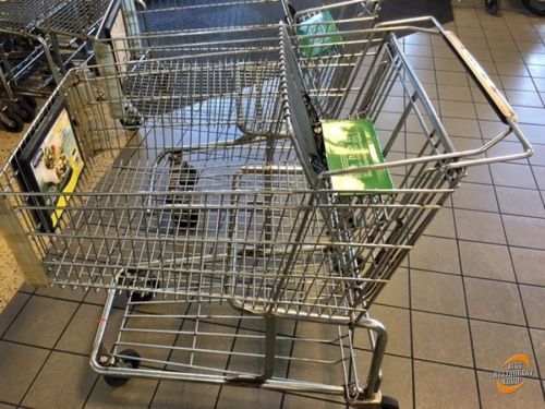 Heavy duty steel shopping carts with customization available for sale