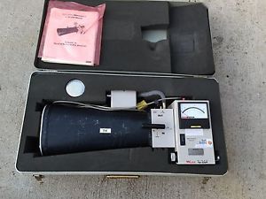 Foxboro MIRAN-1A CVF Portable Ambient Air Infrared Analyzer with case &amp; manuals