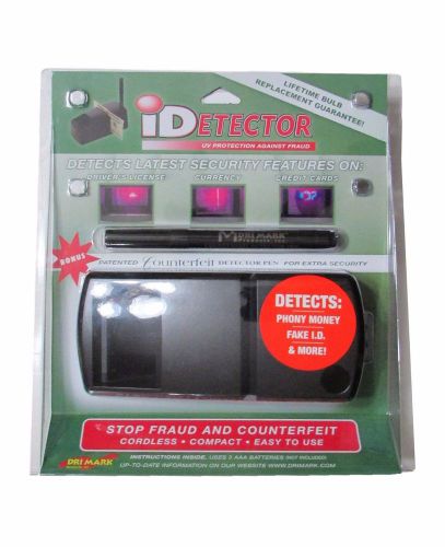 Currency IDetector Counterfeit Driver License Credit Card Fraud Money Checker UV