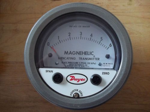 NEW IN BOX DWYER 605-1 MAGNEHELIC INDICATING TRANSMITTER