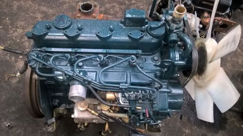 Kubota Diesel Engine V1305 V1505 32HP