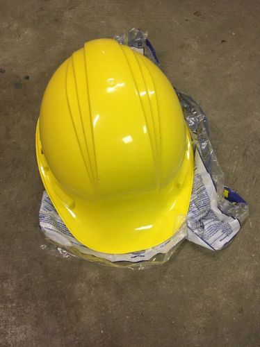 North Safety Hard Hat, HDPE Shell, Yellow A79R020000