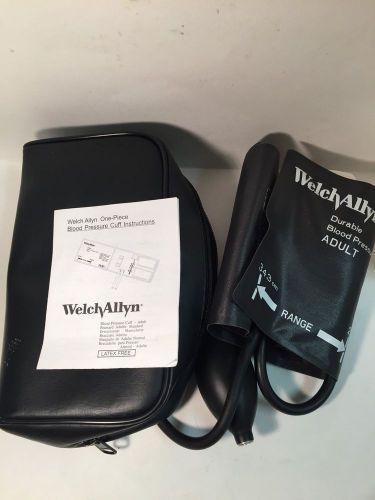 Welch Allyn Adult Blood Pressure Cuff, includes Case *NEW*