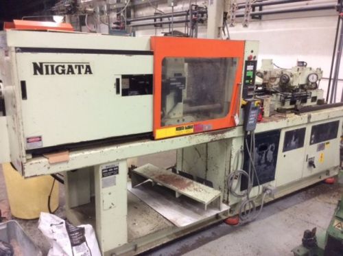 NIIGATA  INJECTION MOLDER (PARTS MACHINE)