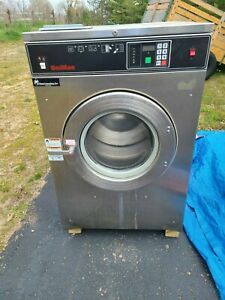 UniMac Commercial Washer 40LB 240V 20 amp. Front Load.  Model#:UC40AN2OU60001