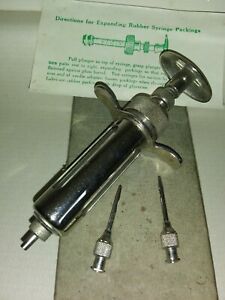 Metal Veterinary Syringe with two metal infusion cannulae