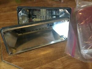 Lot Of 2 Used Whelen 700 Linear Red &amp; White Replacement Bulb 02-0362641-00C