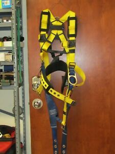 DBI-SALA DELTA VEST STYLE HARNESS, ITEMS: 1106405 Large