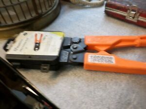 Shark Bite Pex Crimp 23251 Tool 1/2&#034; &amp; 3/4&#034; Crimp