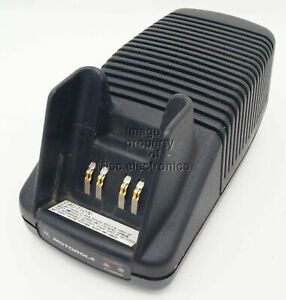 Motorola Radio Battery Charger NTN7209A AA16740 XTS3000 XTS5000 HT1000 etc