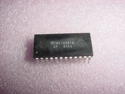 3 NEW MOTOROLA MC14581B CMOS 4-Bit ALU, 24 pin