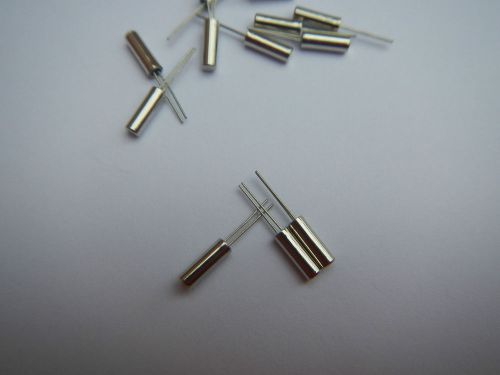 100,32.768 khz 32768hz tuning fork watch crystal 2x6mm 6pf for sale