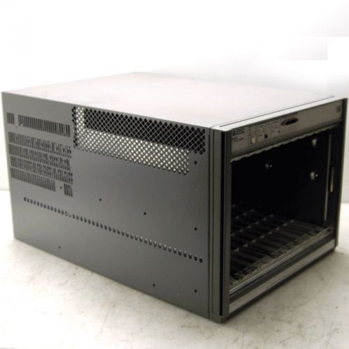 Hewlett Packard HP E8401A C-Size VXI  High Power Mainframe 13-Slots