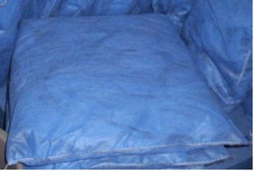 Absorbant sorbent ~ boat ~ tools equipment 1 pillow&#039;s oil fuel spill 12x14 blue for sale