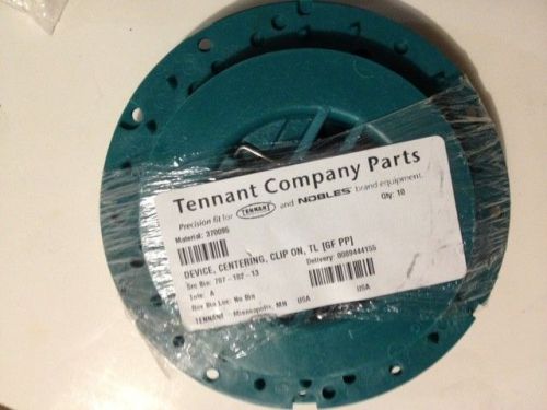 Tennant-Nobles - 370095 Device Centering Clip On Tl [Gf Pp]