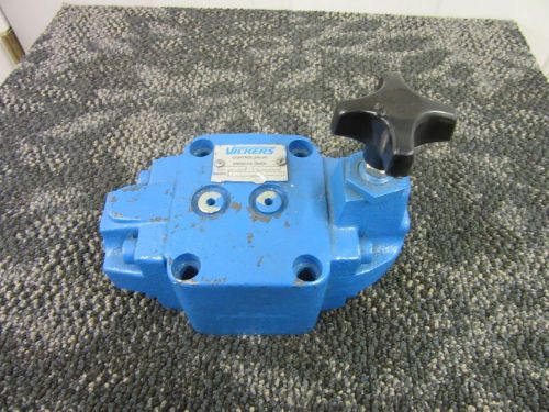 VICKERS CONTROL REDUCING VALVE F3 XG 06 3F 30 NEW 200-2850 PSI NOS NEW