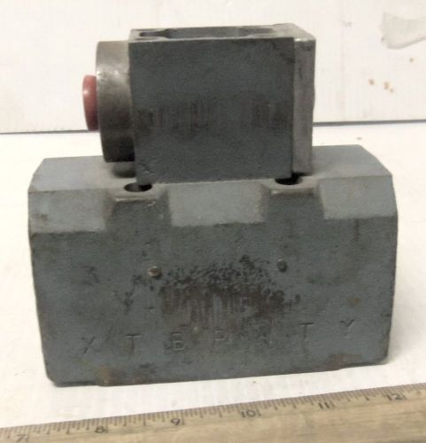 Hydraulic block with control (?) for sale