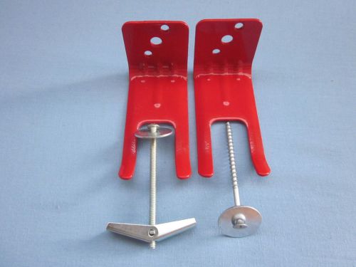 PAIR FORK STYLE WALL MOUNT 5 &amp; 10 lb SIZE FIRE EXTINGUISHER (AMEREX) BRACKET NEW