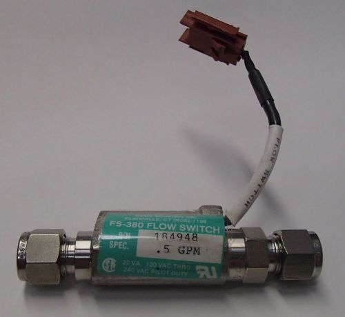 Gems  FS-380 Piston Type Flow Switch  Pn: 184948 Spec.  0.5 GPM  3/8&#034; Tube