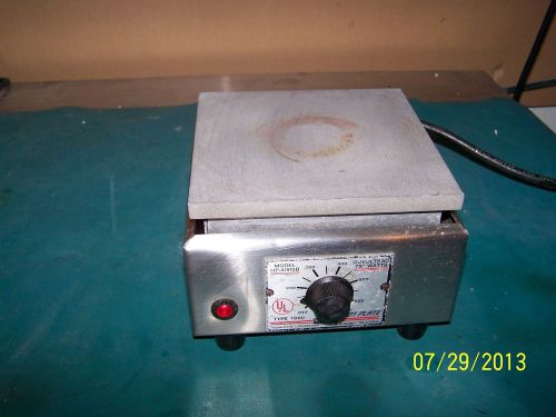 Barnstead thermolyne aluminum 6.25&#034; x 6.25&#034;  top hot plate model hp-a1915b for sale