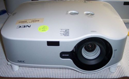A8012 nec np1000 3500 lumens projector for sale