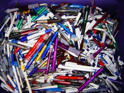 1000 NEW BALLPOINT PENS--RETRACTABLE black ink