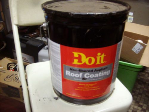 Do it Non-fibered Asphalt Roof Coating 5gal.