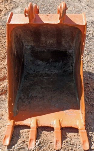 Excavator Bucket Attachment (Stock #1257)