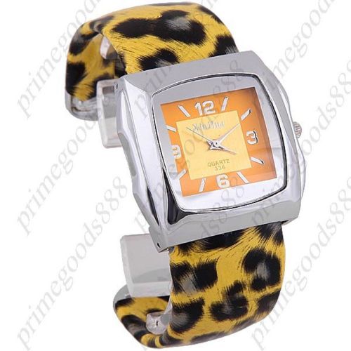Square Face Leopard Bangle Bracelet Quartz Wrist Wristwatch Women&#039;s Yellow