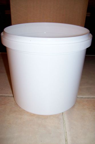 Lot of 6 White Bucket Containers Animal Feed Food  # 5 Tub  NEW!