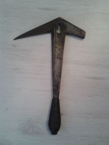 Dachdeckerhammer