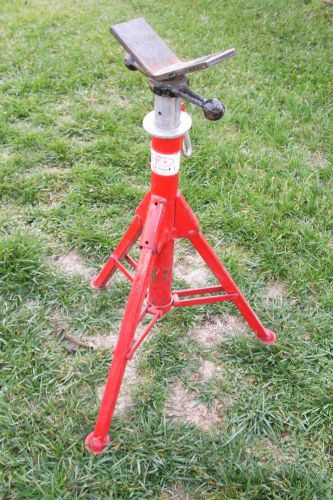 Wheeler-rex 850 folding pipe stand w/ v head for sale