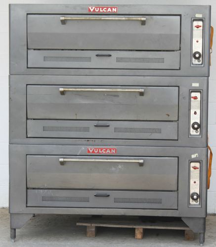 Vulcan 7018A2 Model 575 Gas Triple Stack Bakery Bread Pizza Deck Baking Oven