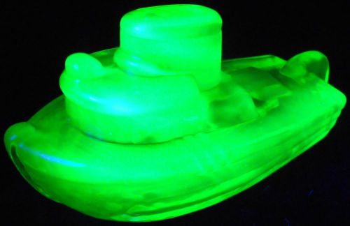 Green Vaseline glass Teddy Tugboat boat toy ship sea ocean uranium yellow glows