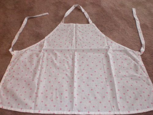 Homemade white/pink hearts aprons,,,excellant shape,,,l@@k!!!,,,new!!! for sale