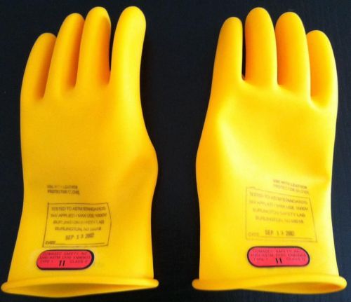LOW VOLTAGE LINEMAN&#039;S GLOVES TYPE 1 SIZE 11 CLASS 0