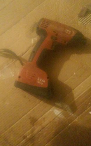 HILTI IMPACT DRIVER, SID 121A, w/1 BATTERY, NO CHARGER